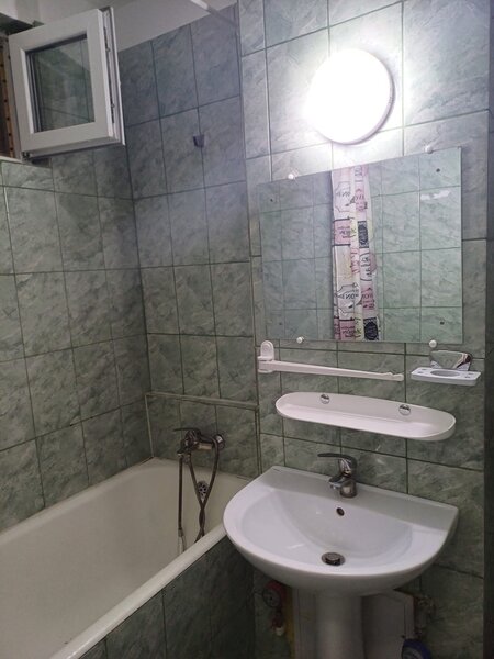 Piata Sudului Apartament 2 camere de vanzare /Pretul este negociabil